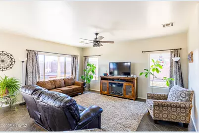 1003 S Throne Room Street, Benson, AZ 85602 - Photo 7