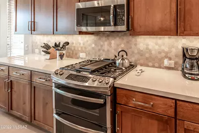 61057 E Flint Drive, Oracle, AZ 85623 - Photo 13