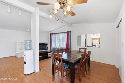 7326 E Montecito Drive, Tucson, AZ 85710 - Photo 13