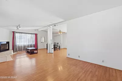 7326 E Montecito Drive, Tucson, AZ 85710 - Photo 11