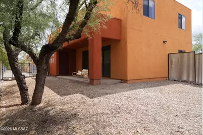 1317 E Hedrick Drive, Tucson, AZ 85719 - Photo 1