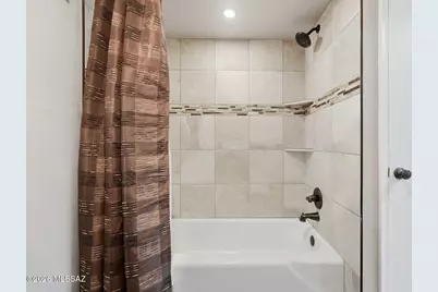 681 W Camino Del Poso, Green Valley, AZ 85614 - Photo 17