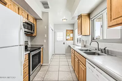 361 N Calle De Las Profetas, Green Valley, AZ 85614 - Photo 17