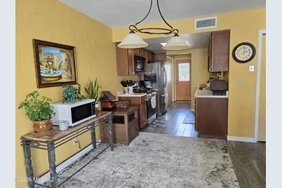 80 W Calle Del Chancero, Green Valley, AZ 85614 - Photo 13