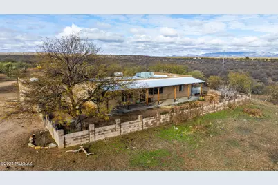 2776 W Frontage Rd, Amado, AZ 85645 - Photo 9