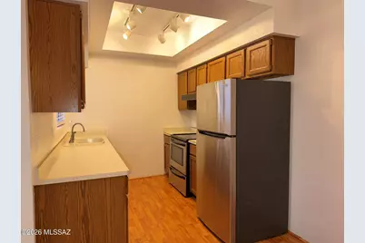 5750 N Camino Esplendora #231, Tucson, AZ 85718 - Photo 5