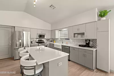 4523 N Little Rock Drive, Tucson, AZ 85750 - Photo 3