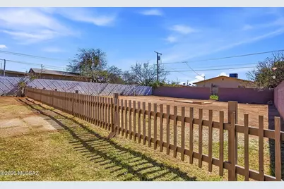 425 W Missouri Street, Tucson, AZ 85714 - Photo 29