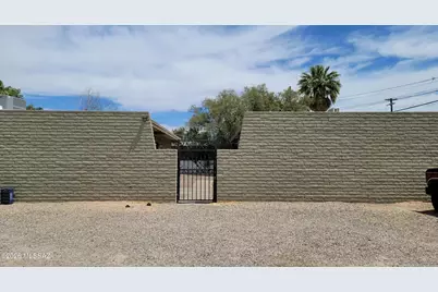 3451 N Flowing Wells Road #2, Tucson, AZ 85705 - Photo 1