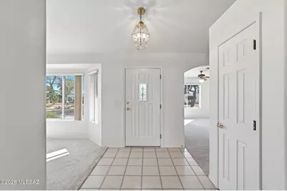 925 N Abrego Drive, Green Valley, AZ 85614 - Photo 5