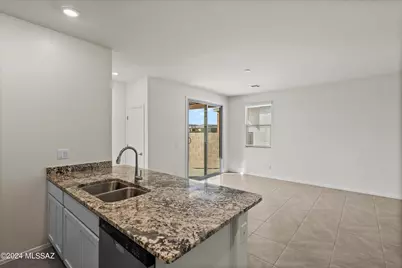 12540 N Krista Avenue, Marana, AZ 85653 - Photo 11