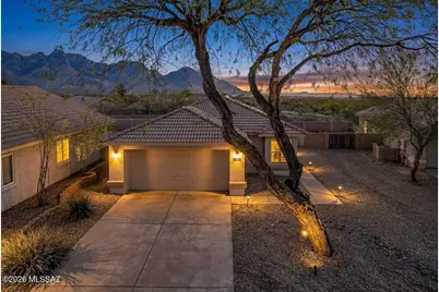 2152 E Tabular Place, Oro Valley, AZ 85755 - Photo 1