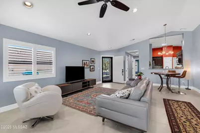 2152 E Tabular Place, Oro Valley, AZ 85755 - Photo 9