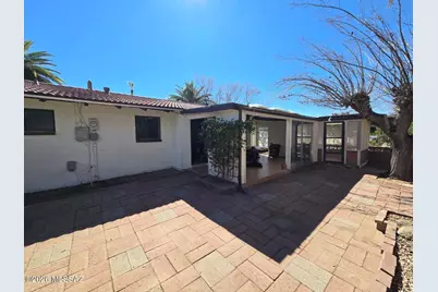 440 S Vista Del Rio, Green Valley, AZ 85614 - Photo 5