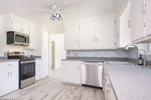 3323 N Forgeus Ave, Tucson, AZ 85716 - Photo 7