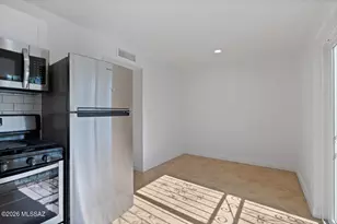 2304 N 10th Ave, Tucson, AZ 85705 - Photo 5