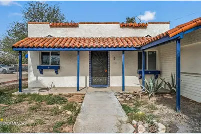 1721 E Blacklidge Drive #2, Tucson, AZ 85719 - Photo 1