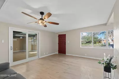 634 S Kellond Place, Tucson, AZ 85710 - Photo 5