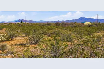 17911 W Husker Lane, Marana, AZ 85653 - Photo 37