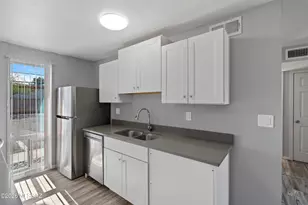 5570 E Hampton St, Tucson, AZ 85712 - Photo 7