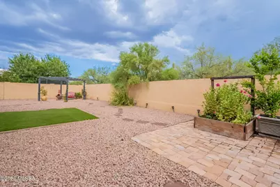 725 W Camino Tunera, Sahuarita, AZ 85629 - Photo 37