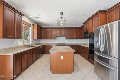 725 W Camino Tunera, Sahuarita, AZ 85629 - Photo 15