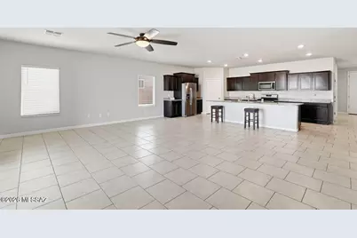 552 W Weldon Street, Vail, AZ 85641 - Photo 7
