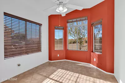 9774 E Holden Place, Tucson, AZ 85748 - Photo 11
