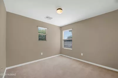 150 W Paseo Celestial, Sahuarita, AZ 85629 - Photo 19
