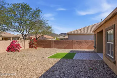 8872 W Curzon Road, Marana, AZ 85653 - Photo 3