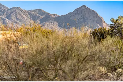 1192 Kent Spring Place #101, Green Valley, AZ 85614 - Photo 1