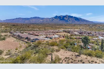 9424 N Sunstone Moon Place, Tucson, AZ 85742 - Photo 35