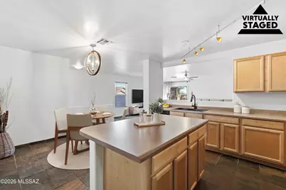 3913 W Oak Springs Terrace, Tucson, AZ 85745 - Photo 9