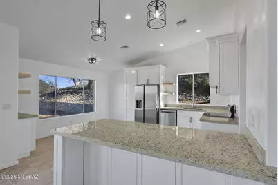 28 Kents Avenue, Rio Rico, AZ 85648 - Photo 11