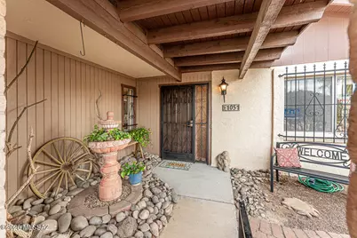 1051 W Camino Sagasta, Green Valley, AZ 85622 - Photo 5