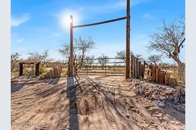 24510 E Marsh Station Road, Benson, AZ 85602 - Photo 1