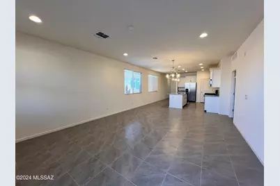 12513 E Caden Drive, Vail, AZ 85641 - Photo 9