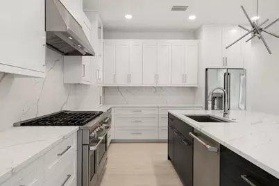 375 Periwinkle Court, Marco Island, FL 34145 - Photo 9