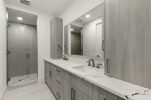 375 Periwinkle Ct, Marco Island, FL 34145 - Photo 23