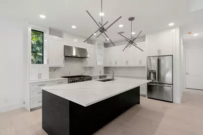 375 Periwinkle Court, Marco Island, FL 34145 - Photo 7