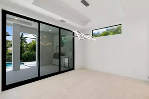 375 Periwinkle Ct, Marco Island, FL 34145 - Photo 15