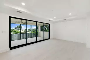 375 Periwinkle Ct, Marco Island, FL 34145 - Photo 29