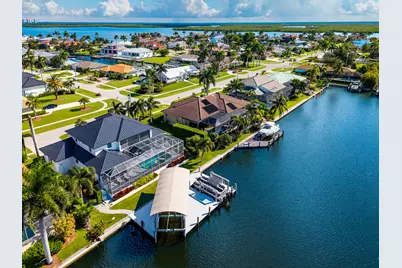 1845 Honduras Avenue, Marco Island, FL 34145 - Photo 3