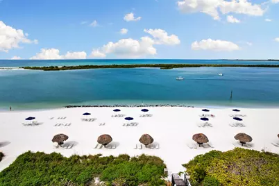 714 Hideaway Circle W, Marco Island, FL 34145 - Photo 11