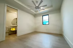 714 Hideaway Cir W, Marco Island, FL 34145 - Photo 31