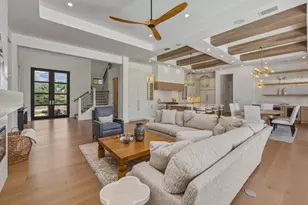 810 Elm Ct, Marco Island, FL 34145 - Photo 5