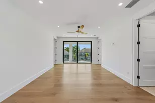 810 Elm Ct, Marco Island, FL 34145 - Photo 9