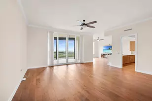 1050 Borghese Ln, Naples, FL 34114 - Photo 5