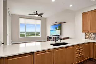1050 Borghese Ln, Naples, FL 34114 - Photo 9