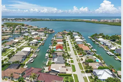 851 Perrine Court, Marco Island, FL 34145 - Photo 15